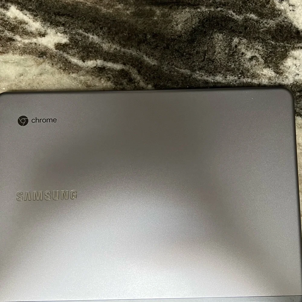 Samsung experience cutting